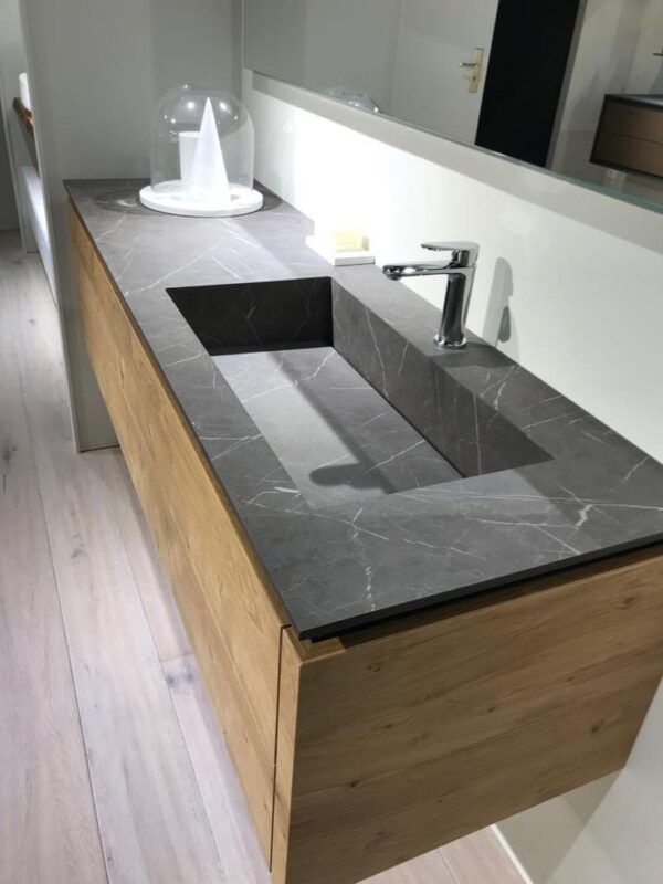Delcarme grey basin